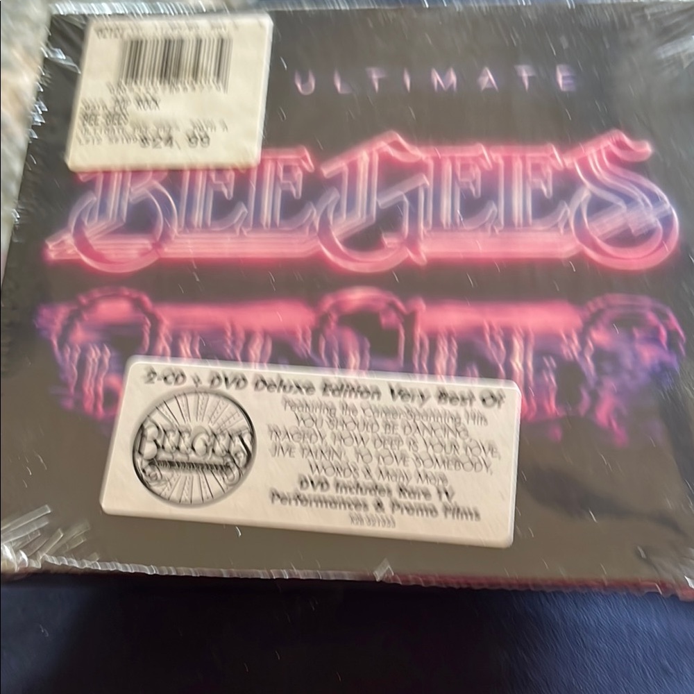 Bee Gees Ultimate 2-CD + DVD Set